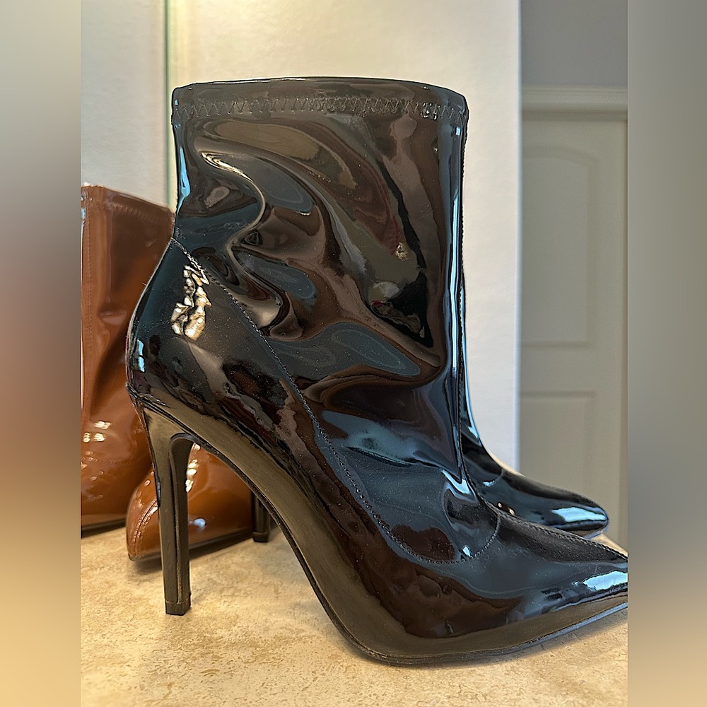 Torrid Boots, Black size 10